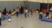 Gymnastik-Abteilung sucht dringend Übungsleiterin für Eltern-Kind-Gruppe Gymnastik-Abteilung sucht dringend Übungsleiterin für Eltern-Kind-Gruppe