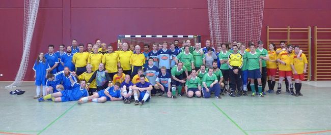 Mehr über den Artikel erfahren RSV-Fußball-ID feiert Turniersieg in der Halle