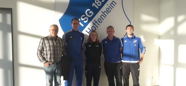 Mehr über den Artikel erfahren Den Profis über die Schulter geschaut: RSV-Trainer zu Gast in Hoffenheim