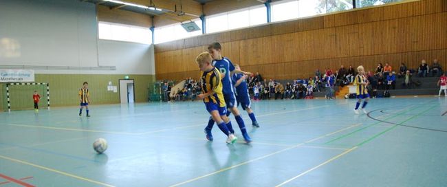 You are currently viewing Futsal-Endrunden am Sonntag: B- und C-Jugend spielen um Titel