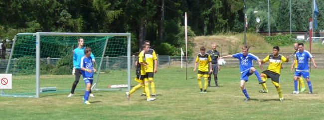 You are currently viewing Fußball ID-Hessenliga: RSV schiebt sich vor