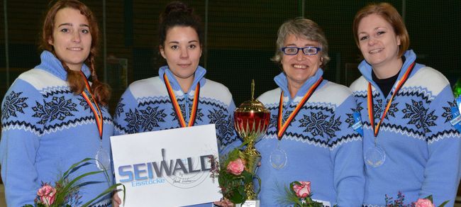 You are currently viewing Deutscher Pokal: RSV-Eisstock-Damen gelingt historischer Triumph