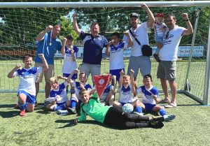 Read more about the article Triple ist perfekt: E-Jugend wird Regionalmeister