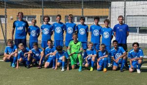 Read more about the article U15 gewinnt eigenes Turnier – Teams aus drei Bundesländern am Start