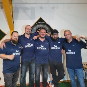 Read more about the article Darts: Finsterloh Finest 2 setzt sich in Spitzengruppe fest – Team 3 bleibt ohne Matchgewinn