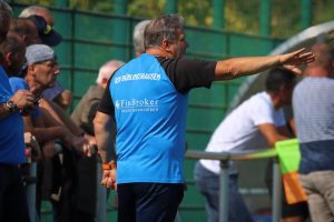 Mehr über den Artikel erfahren Derbysieg: RSV II macht Klassenerhalt fest – Team 3 nur Remis