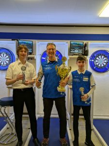 Mehr über den Artikel erfahren Darts: Ignaz Amberg ist neuer Vereinsmeister