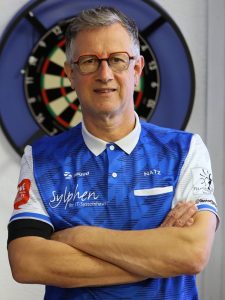 Mehr über den Artikel erfahren Darts: Junges Finest 1-Team marschiert weiter – Alle Mannschaften siegen